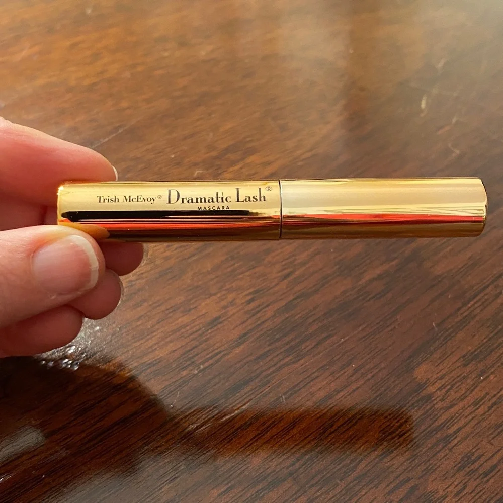 Trish McEvoy Mascara Dramatic Lash Jet Black Gold